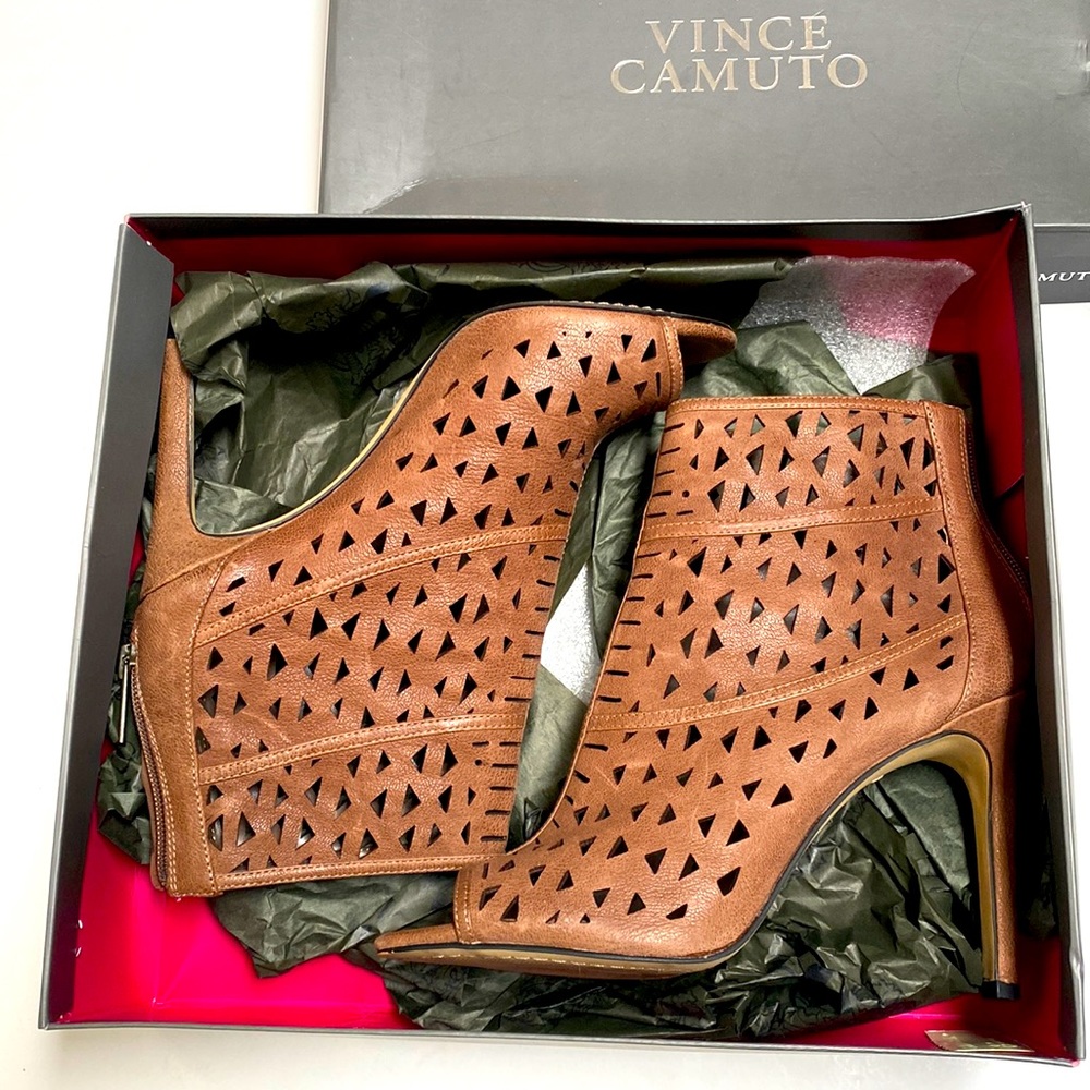 Vince Camuto Cutout Brown Booties Vc-Kachina Smoke Taupe Silk Heeled w/ Peep Toe